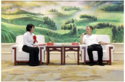 曾超群会见全国先进基层党组织代表