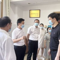 娄底市人大到市第一人民医院开展中医药“一法一办法”执法检查