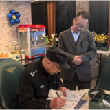 娄星公安：岁末亮剑 加码平安