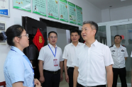 曾超群检查高考准备工作：用心做好服务保障 全力护航学子圆梦