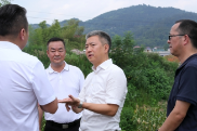 曾超群到冷水江市调研地质灾害搬迁避让安置建设