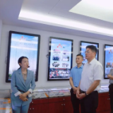 常德市委书记罗毅君在市委党校调研