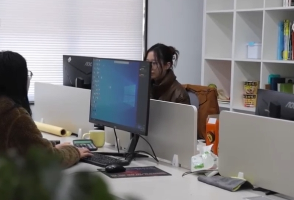 变“流量”为“留量” 年轻人在绿水青山间找到“工位”