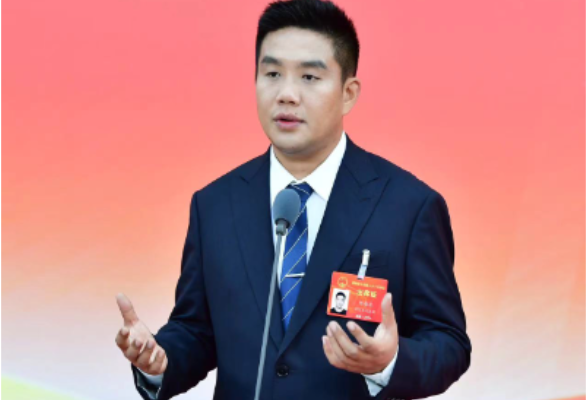 刘海龙：把“流量”变为“销量” 培育新消费头部品牌丨直击代表通道③