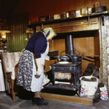 英媒：因无力支付能源账单 数百万英国人在冬天断电断气