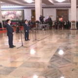 首位盲人全国人大代表谈“摸”得着的民主