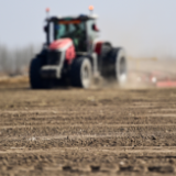 新华全媒+|壮观!带你看新疆棉花春播大场面