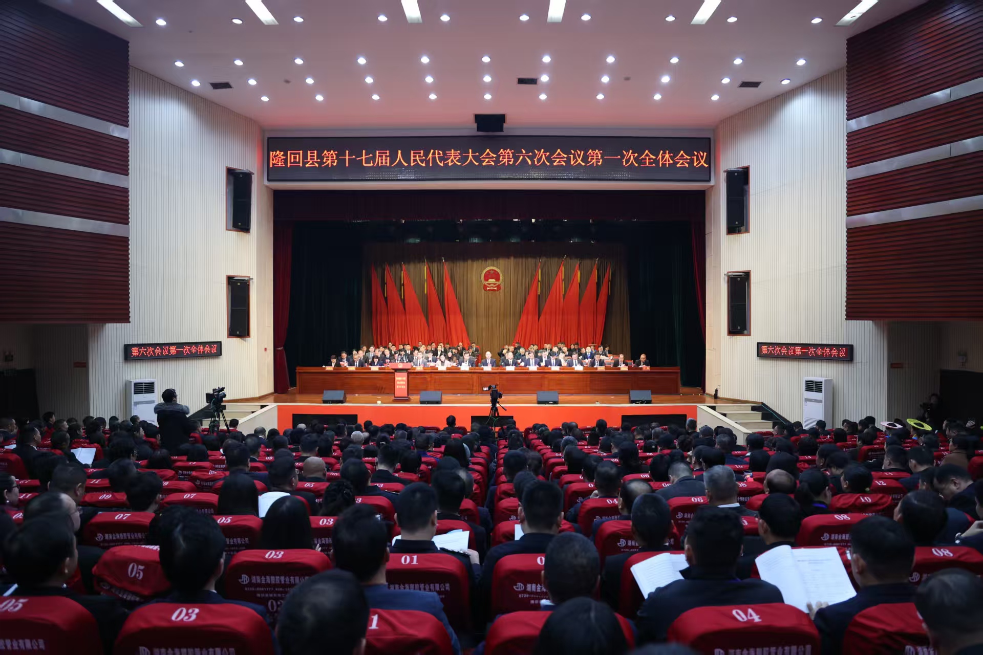 c220ce336a034ff6819be4543d6be0e6.jpg c220ce336a034ff6819be4543d6be0e6.jpg