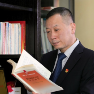 凝心聚力谋发展 搏击市场谱新篇  ——记中国人寿寿险陕西省西安分公司彭波