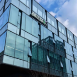 沐曦股份开奏资本狂想曲