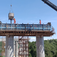 永新高速龙溪河特大桥下部结构施工全部完成