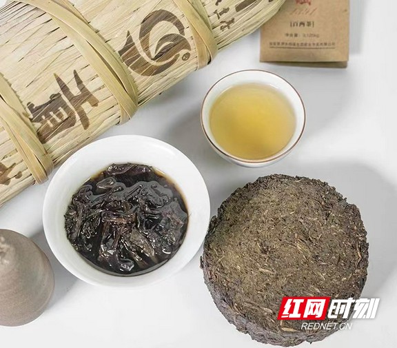 四保贡茶黑茶产品。.marked.jpg