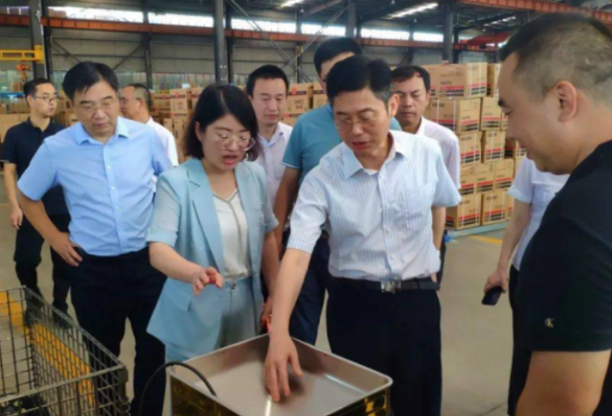 农发行娄底市分行“农机专项贷”为农机企业解资金难题