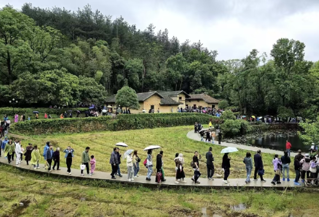 湖南湘潭以精烹之法做香文旅大餐