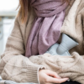 冬季容易手脚冰凉，在饮食上要注意什么？如何增强阳气、提高抗寒能力？| 时令节气与健康