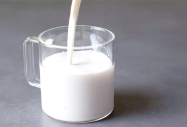 牛奶营养含量很低？