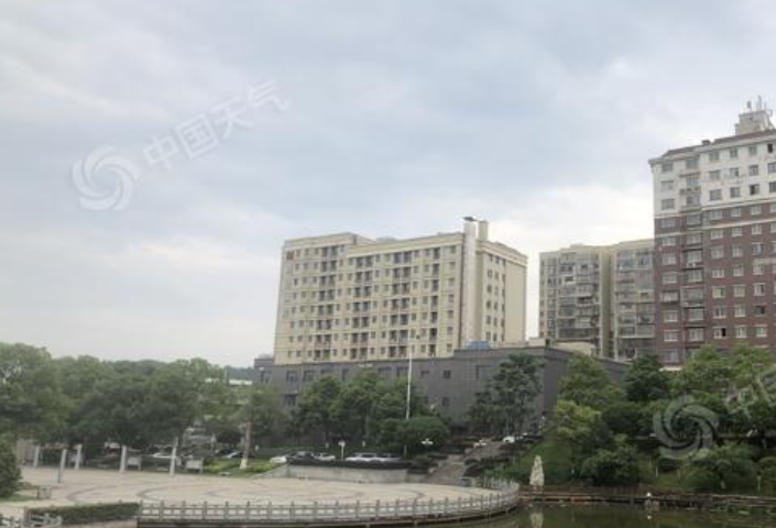 周末两天湖南南部雨势较大 局地有暴雨需防次生灾害