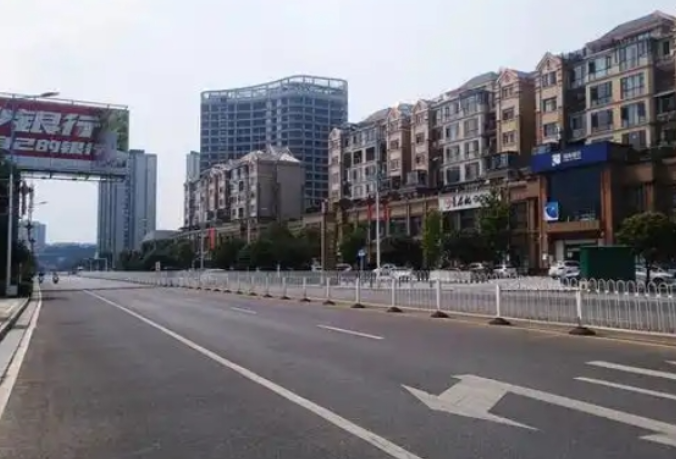 湘乡老居民乐享新生活