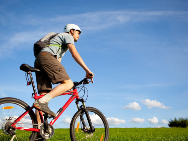 穿鲜艳衣、嗑牙齿……这些秋季养生细节你知道吗？