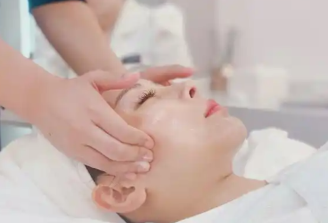 油性皮肤不用保湿？