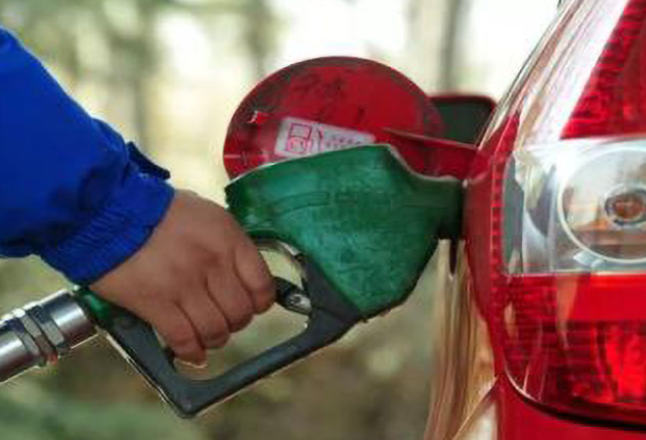 多计数少给油少缴税：加油站作弊“黑幕”大起底}