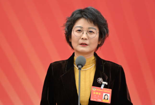 彭军：一杯咖啡的时间，在株洲可凑齐上万个轨道交通零部件丨直击委员通道