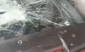 长沙一宿舍里，女儿刷到一条救人视频，没想到主角是爸爸！