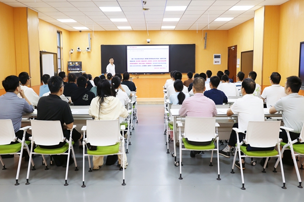 微信图片_20251016205605.jpg 微信图片_20251016205605.jpg