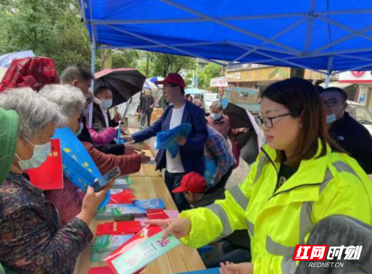 北湖区下湄桥街道金桥社区：宣传优化营商环境