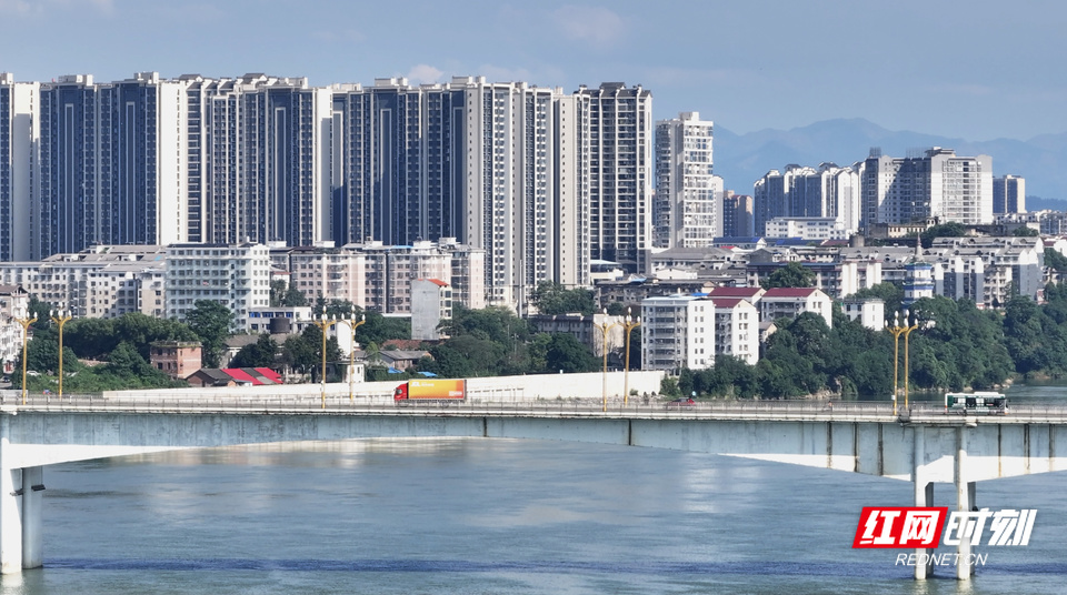 我住湘江边零陵古城.jpg
