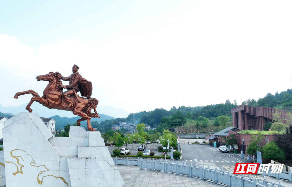 桑植-家家门前一盏灯 (2).JPG
