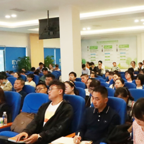 湘江新区举行2023年中小学保健教师第二期培训班