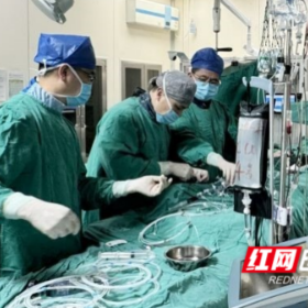 36岁男子心脏“罢工”,湖南专家逆向“拆弹”闯过“生命禁区”