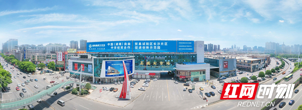 高桥大市场全景（图源高桥大市场2)_副本.jpg