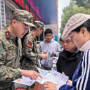 邵阳市双清区军地联合举办防空知识普及活动