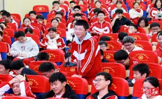 “护苗”助成长 湖南各地校园开展普法教育活动