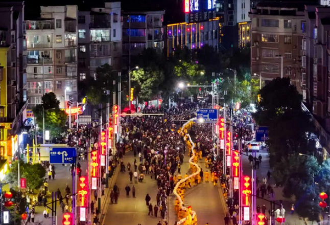 感受传统技艺魅力 湖南各地非遗活动增添浓浓年味