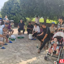 安仁县:拆危拆旧美家园