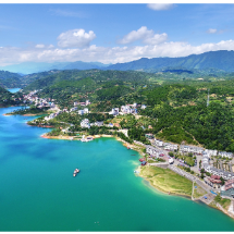一本挂历 一份守望 一片安澜 ——记退役军人钟艳芳的风雨情