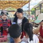 一声吆喝一片情 北湖文旅志愿者为草原增添“温度”