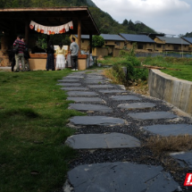 散文 | 飞来山庄,可岩可田