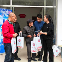 北湖人社:温暖社保 贴心服务