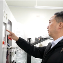 从 “优秀士兵” 到创业先 “蜂”!他的 “甜蜜事业” 超硬核~