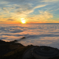 视频 | 资兴市回龙山：云海光影交织 绘就自然画卷