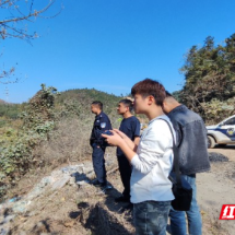 嘉禾县龙潭镇干 警联手上演“寻羊记”