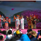 湘情润天山——湖南援疆多维赋能新疆吐鲁番杏花季