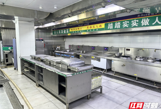 嘉禾：用“心”守护校园美好“食”光