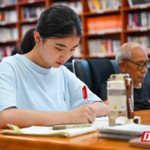 组图 | 资兴：图书馆里学习忙