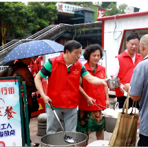 商圈变“家”圈！是什么让大家直呼“被暖到”？