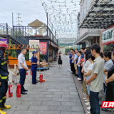 桂阳消防开展商业综合体应急演练